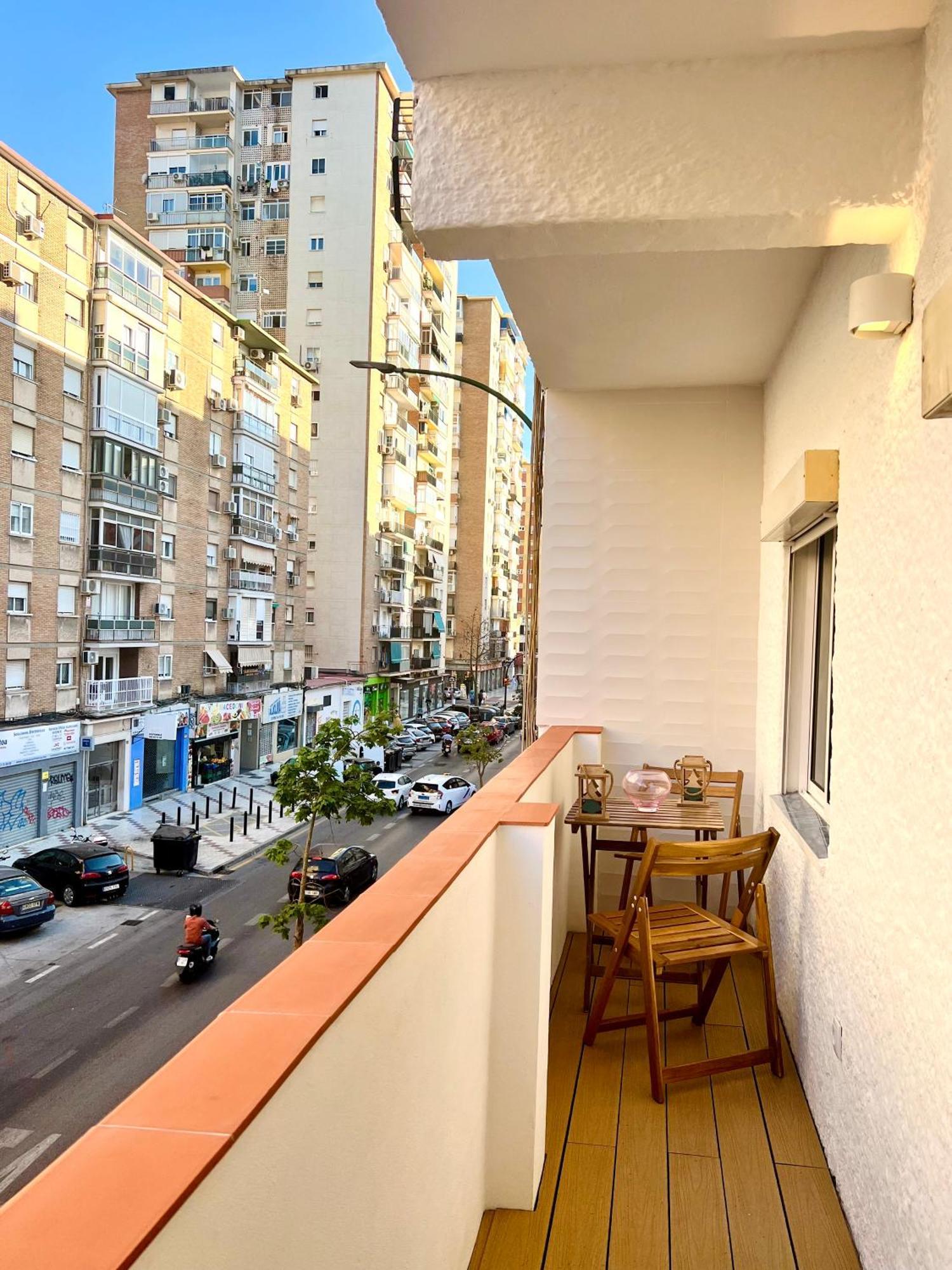 Aperol Apartment مالقة المظهر الخارجي الصورة