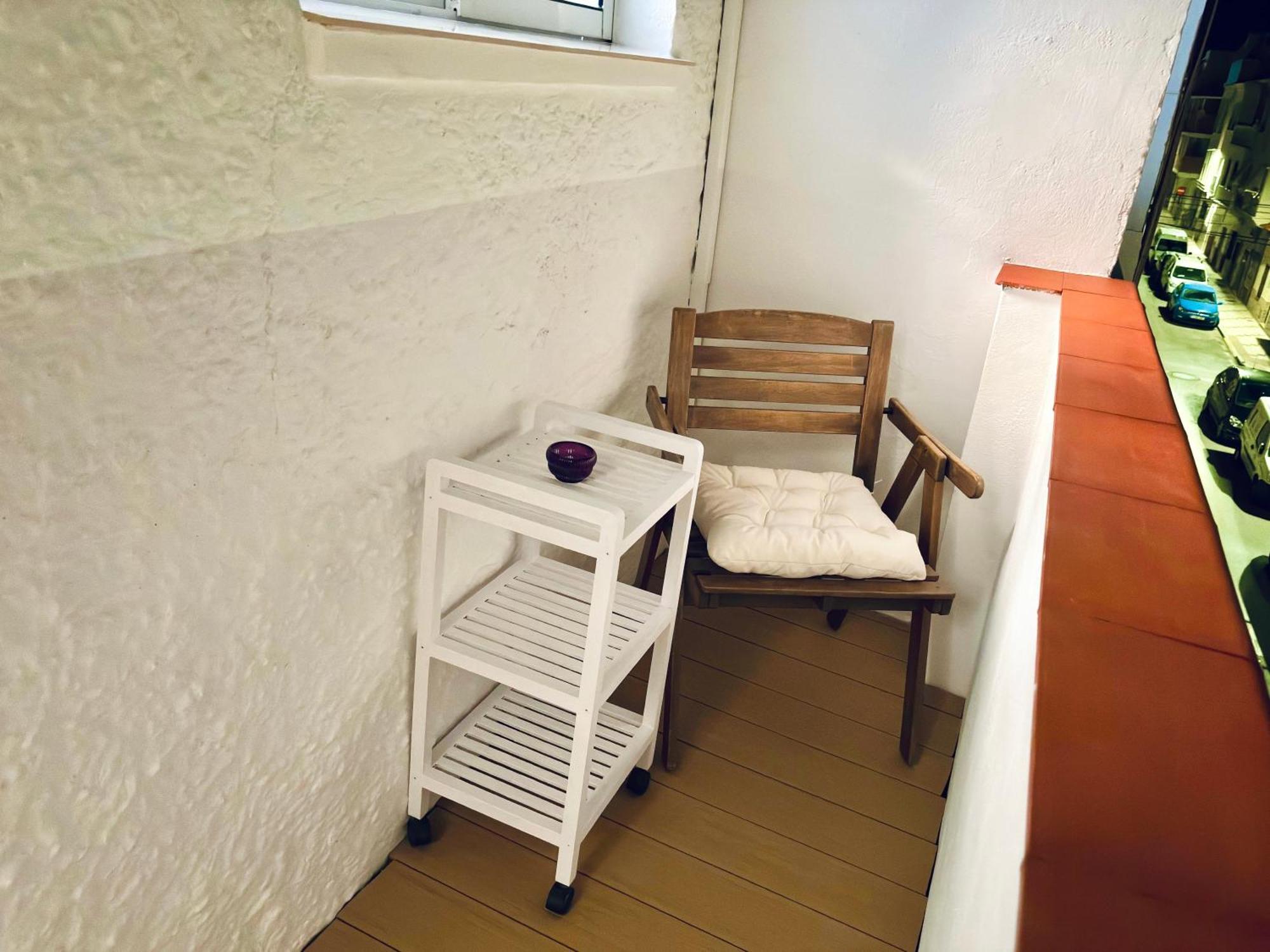 Aperol Apartment مالقة المظهر الخارجي الصورة